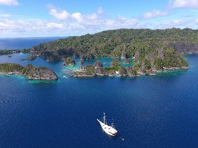 Croisière aux raja ampat - plongée ou snorkeling et découverte